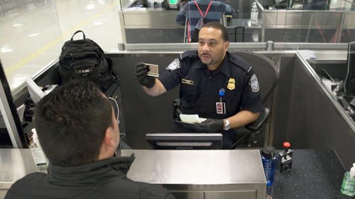 ¿Viajas a EU en marzo de 2026? Las 10 preguntas clave que te haría migración