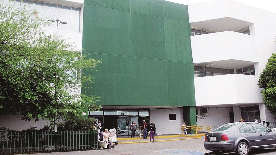 Hospitales y clínicas estarán cerradas este lunes, pero habrá personal de guardia en urgencias.