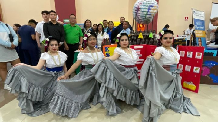 Creatividad estudiantil brilla en Muestra Pedagógica de Nuevo Laredo; participan 18 secundarias | FOTOS