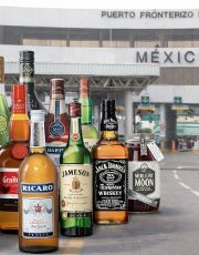 Foto descriptiva de: Fronterizos: ¿cuánto alcohol pueden cruzar legalmente de Estados Unidos a México?