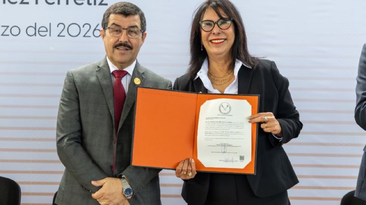 Dra. Laura Jiménez Ferretiz rinde protesta como directora de la FCAT-UAT