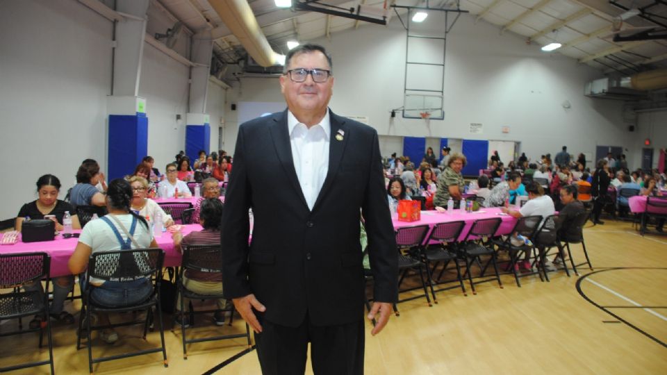 El Regidor Rick Garza organiza un evento especial para dar la bienvenida a la primavera.