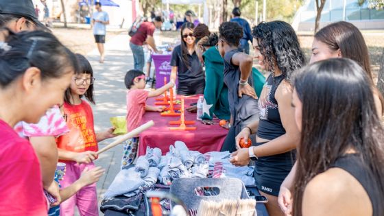 Programa anual Discover de TAMIU sorprende a familias con  un alto grado de ciencia y diversión