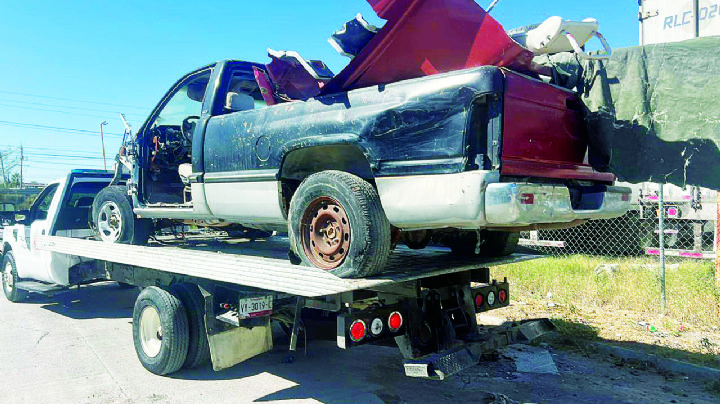 Levantan 400 autos chatarra en Nuevo Laredo; son focos de infección y afectan imagen urbana