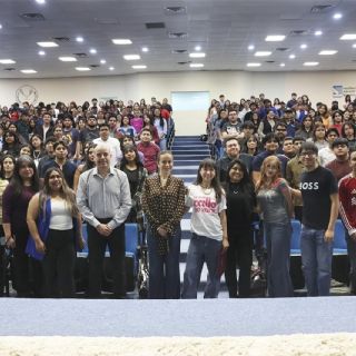 Promueve INMUJER conciencia de género con conferencia 'Desmantelando el machismo'