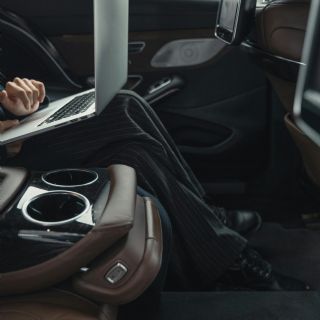 ¿Cómo administrar eficientemente los gastos de viaje de empresas?