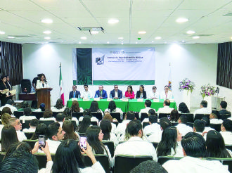 Se gradúan 127 médicos especialistas en Tamaulipas