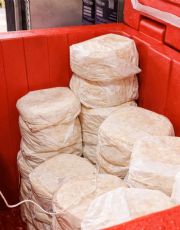 Foto descriptiva de: ¿Las tortillas en hielera son más seguras para comer?; una tradición que ahora está bajo la lupa