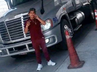 Acto heroico en Nuevo Laredo: operador salva la vida de su compañero al irse ahogando en su camión