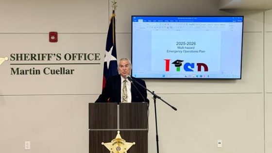 Se reúnen autoridades policiacas y educativas de Laredo; se alinean para actuar en casos de peligro