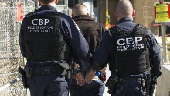 Dos hombres buscados por delitos contra niños son arrestados al tratar de cruzar la frontera