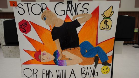 Concurso Anual de Carteles Anti Pandillas llega a fase final en Laredo