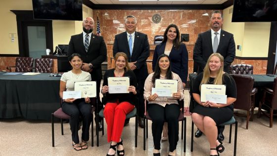 Repartirá Fundación para una Mejor Comunidad del Condado de Webb 29 mil dólares a alumnos ejemplares