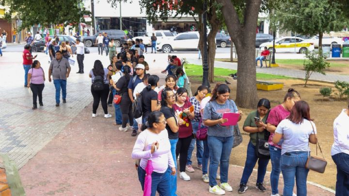 Exitosa jornada de 'Empleo en tu Colonia' en la Plaza Hidalgo de Nuevo Laredo