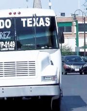 Foto descriptiva de: Sacarán de circulación 400 camiones urbanos; se prepara la revocación de las concesiones