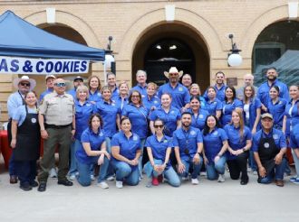 Condado de Webb reconoce y festeja a miles de sus empleados