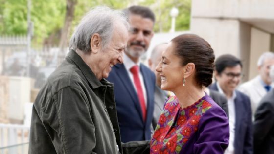 Joan Manuel Serrat sorprende al mundo con elogio al trabajo de Claudia Sheinbaum en Barcelona