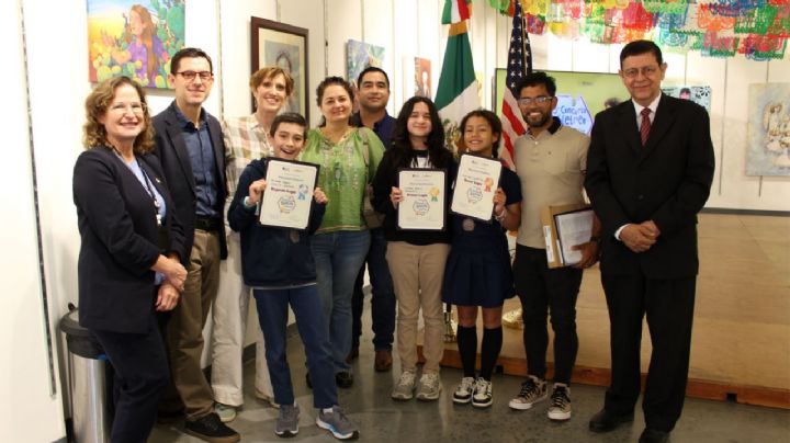 Laredo realiza concurso de deletreo en español para fortalecer las habilidades lingüísticas de estudiantes