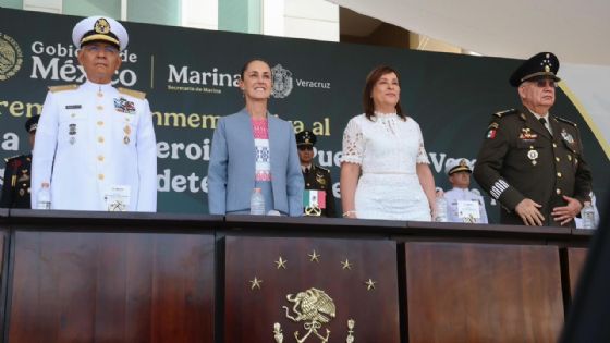 Claudia Sheinbaum encabeza ceremonia naval en Veracruz; 419 cadetes realizan Jura de Bandera