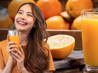 ¿Tomar jugo de naranja a diario puede hacerte subir de peso? Esto dicen los expertos en nutrición