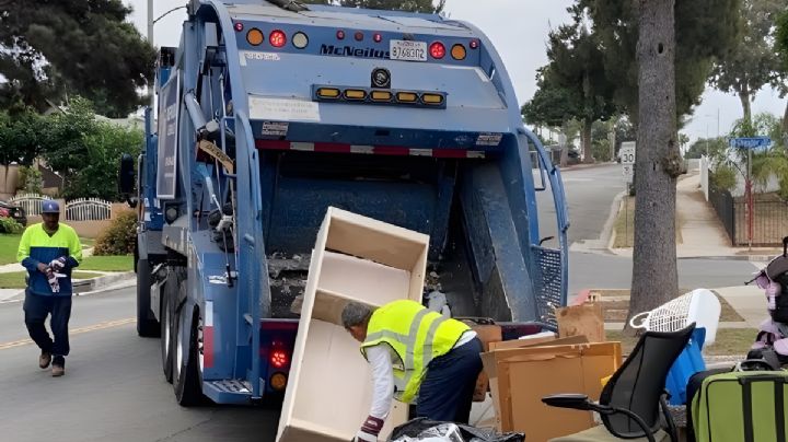 Laredo lanza calendario de recolección sin costo; así puedes deshacerte de muebles viejos y voluminosos