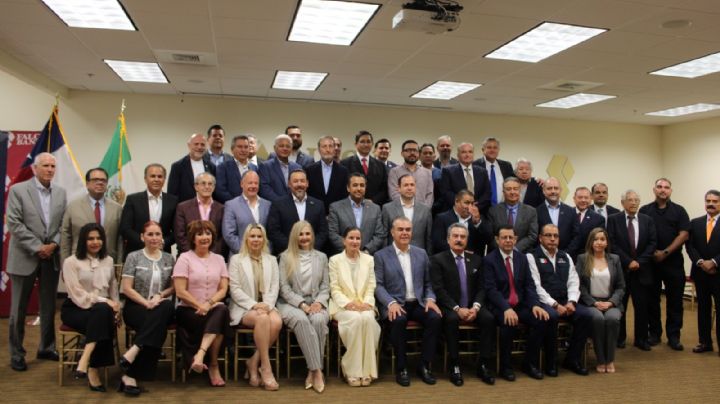 Se reúnen líderes empresariales de los Dos Laredos; escuchan mensaje sobre renegociación del TMEC