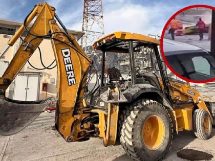 Impactante accidente en obra: retroexcavadora cae sobre trabajador y vive para contarlo | VIDEO