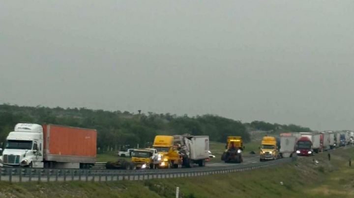 ¿Qué pasa en la autopista Nuevo Laredo-Monterrey este miércoles 29 de abril?