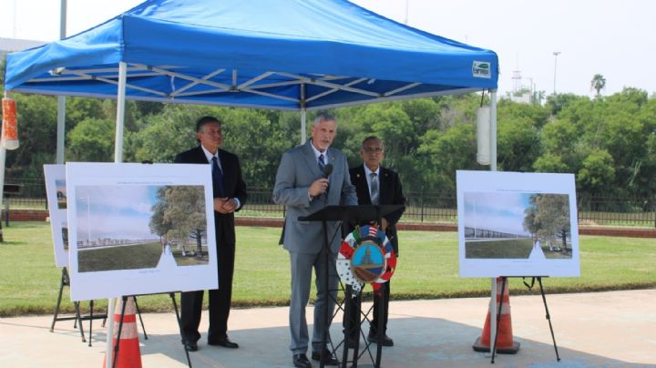 Entrega gobierno federal diseño preliminar para construcción del muro en Laredo