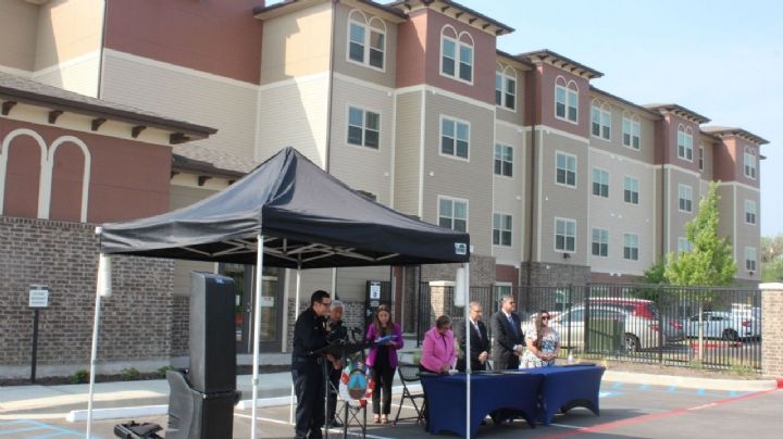 Adultos mayores de Laredo ya pueden aplicar para nuevos departamentos con rentas accesibles