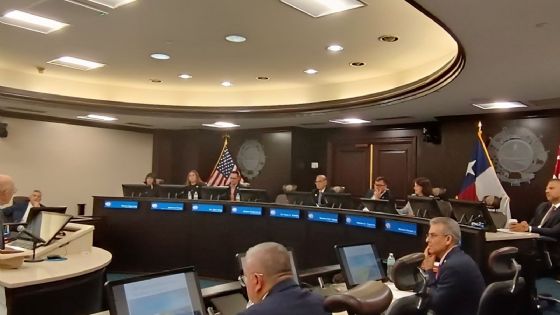 Laredo y Webb se unen para exigir igualdad en la distribución de agua subterránea