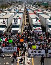 Foto descriptiva de: Edomex y CDMX: ¿Cuáles son las vialidades que continúan cerradas por bloqueos hoy 7 de abril?