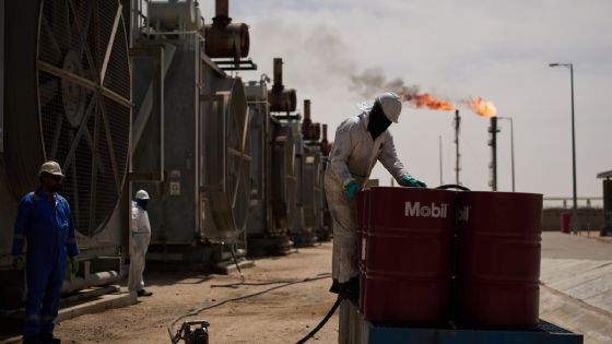 ¡Brutal!... llegó petróleo a 144 dólares; establece nuevo récord