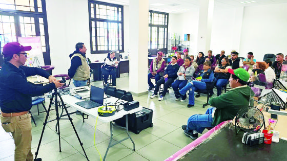 Credenciales de salud, para más de 463 mil neolaredenses