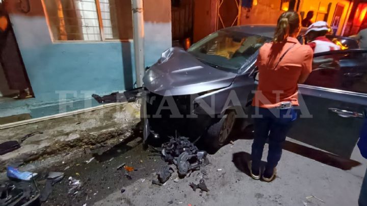 Jovencito de 18 años destroza su auto tras choque múltiple en Nuevo Laredo; se pasa alto por falla en los frenos