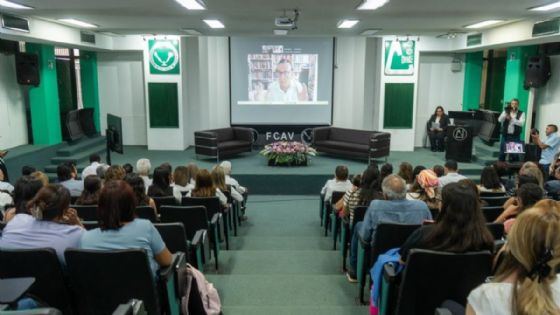 Analiza UAT desafíos y oportunidades de la inteligencia artificial