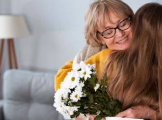 Más que un ramo: El significado de las flores para sorprender a mamá este 10 de mayo